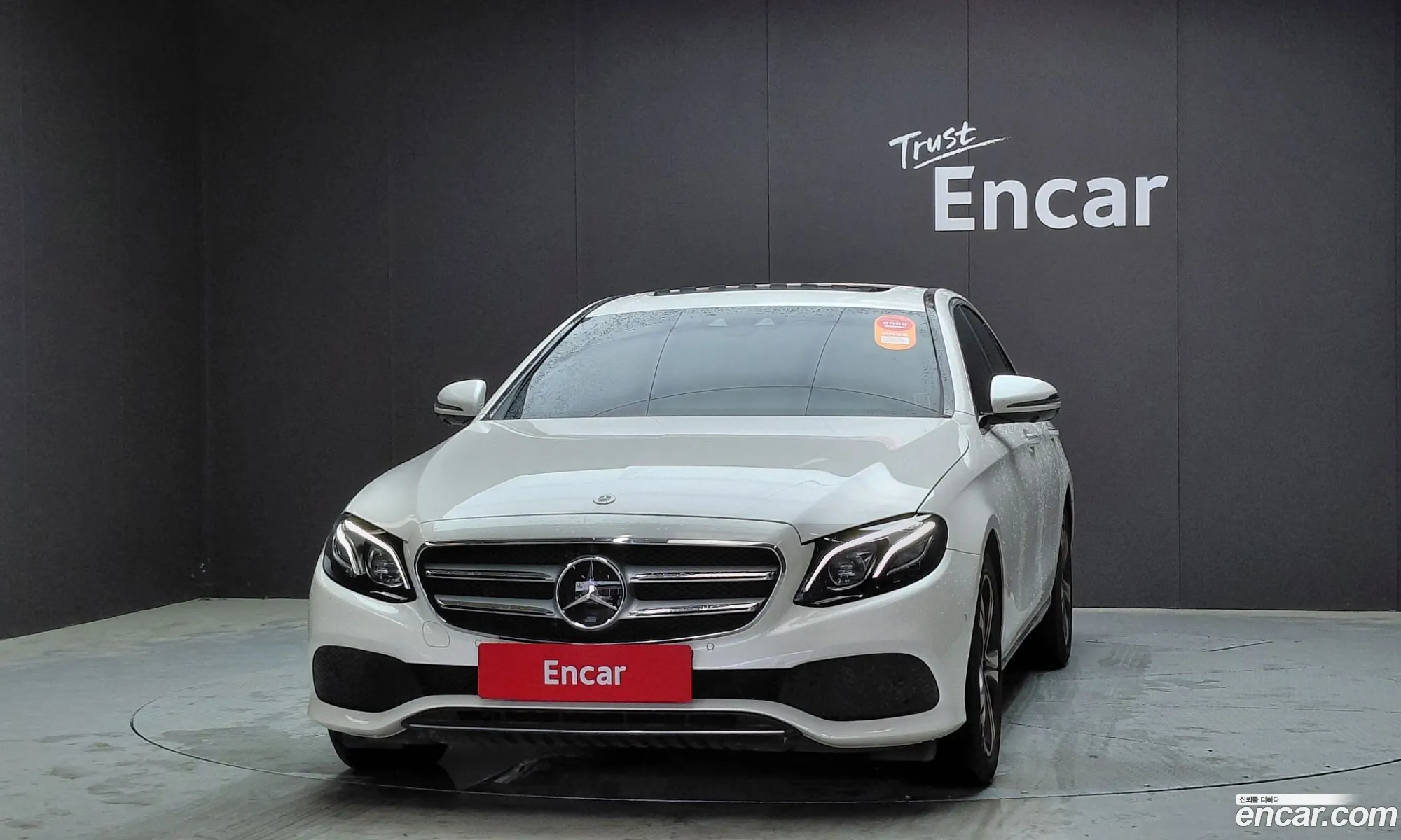 Mercedes-Benz E-Class W213 2019 WDDZF4JB9LA744178 — 12
