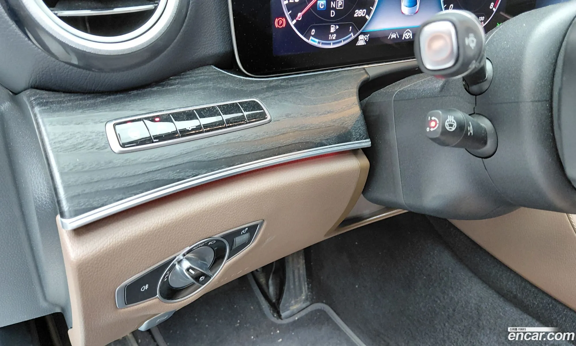 Mercedes-Benz E-Class W213 2019 WDDZF4JB9LA744178 — 21