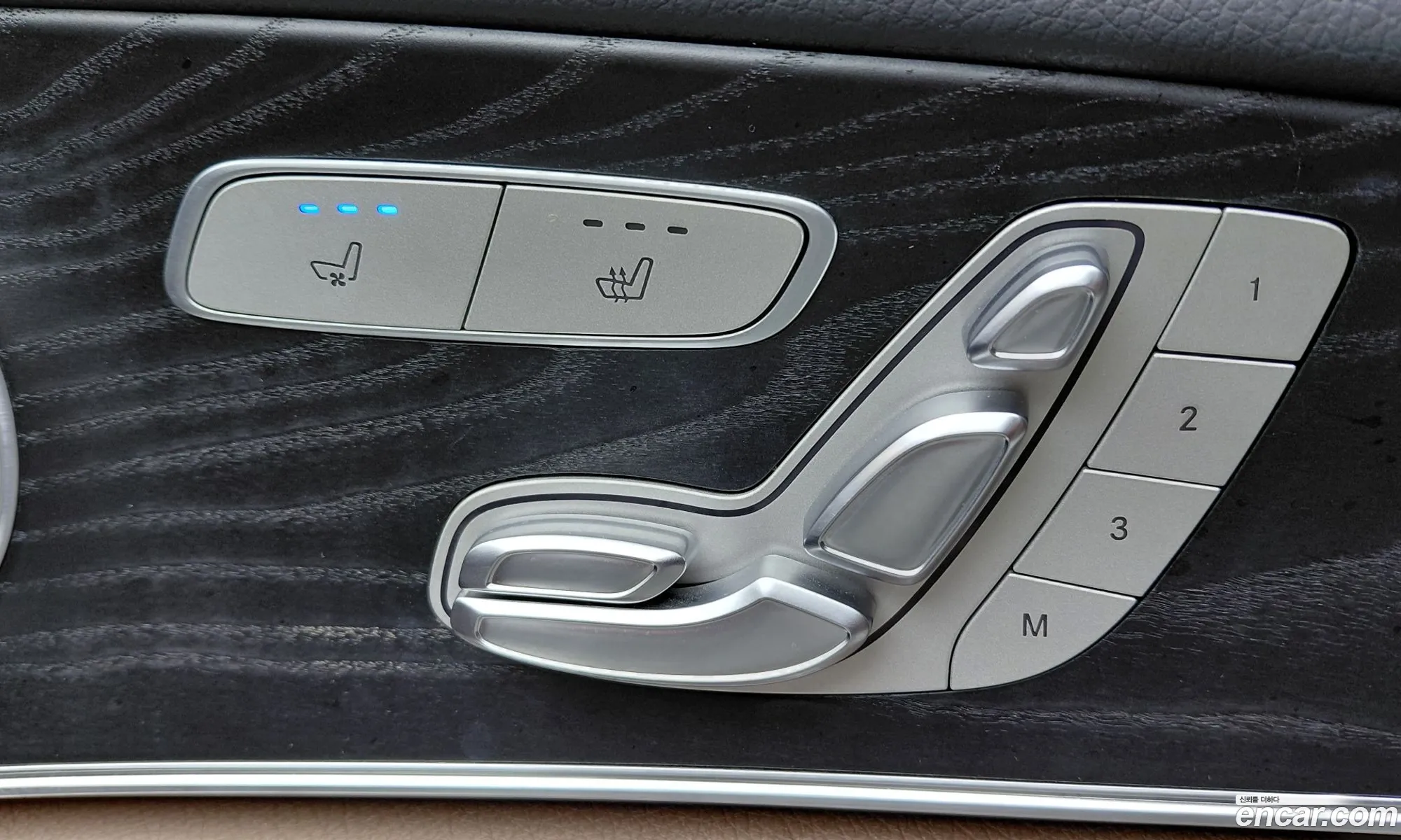 Mercedes-Benz E-Class W213 2019 WDDZF4JB9LA744178 — 27