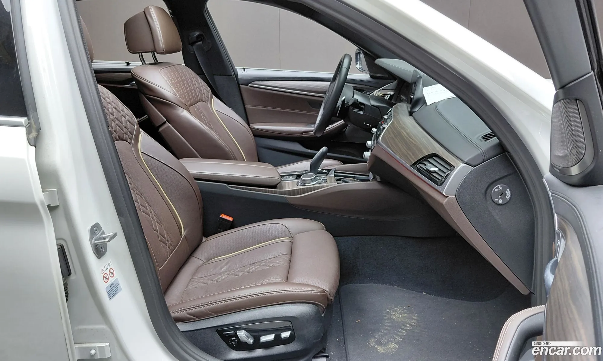 BMW 5 Series 2020 WBAJR9108LCE68073 — 16