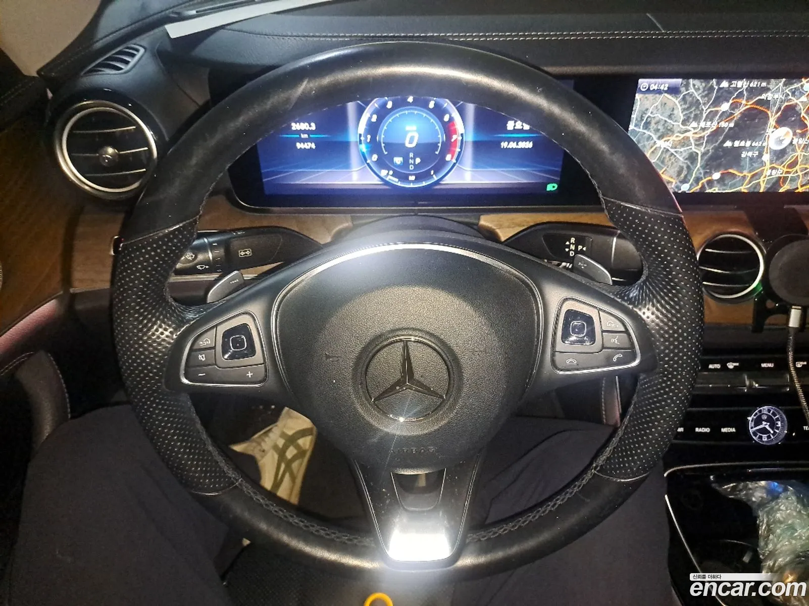 Mercedes-Benz E-Class W213 2018 — 19