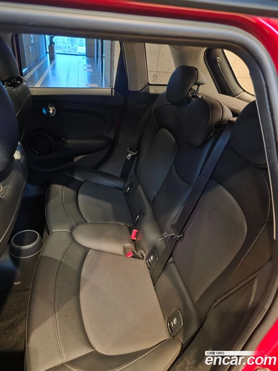 Mini Cooper D 2016 — 2