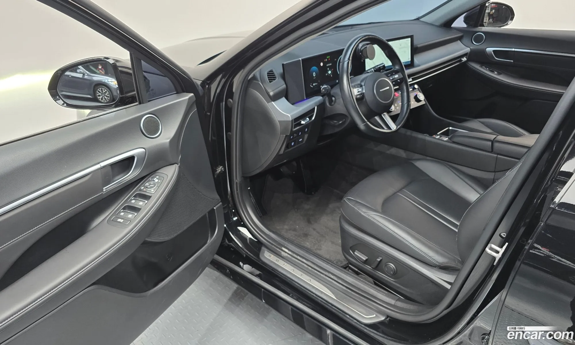 Hyundai Sonata the Edge 2023 — 24
