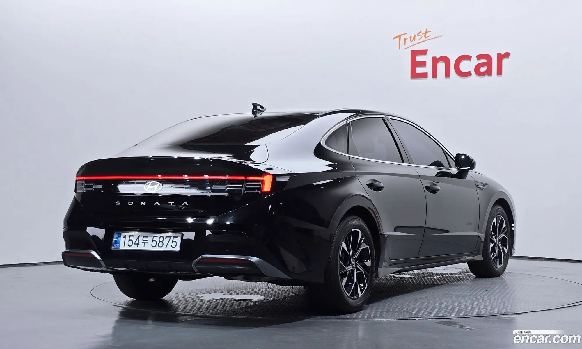 Hyundai Sonata the Edge 2023 — 25
