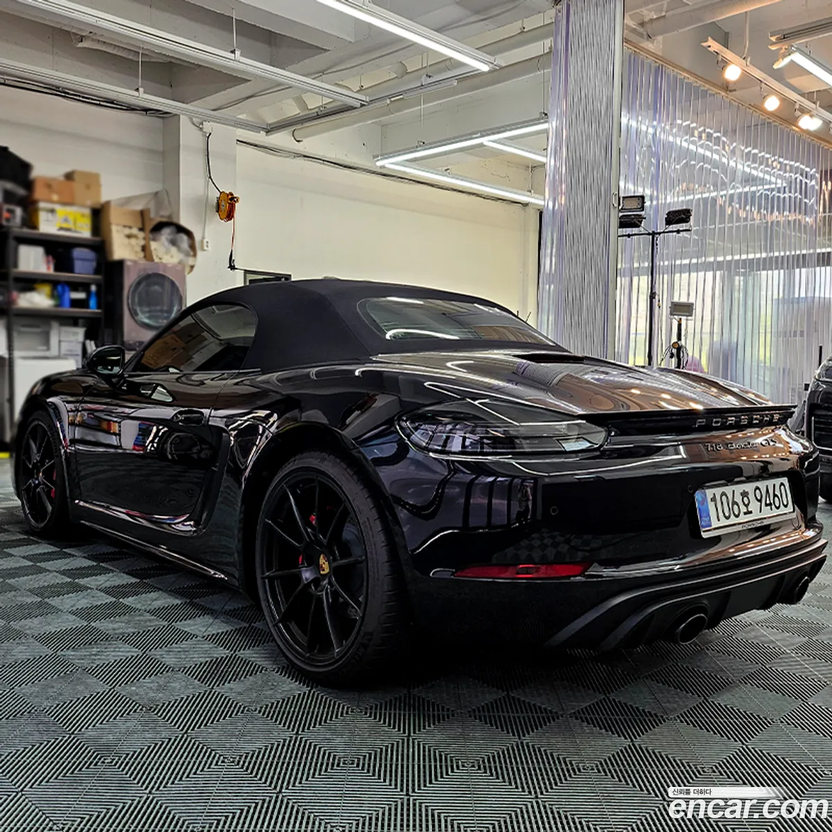 Porsche 718 Boxster 2025 — 10
