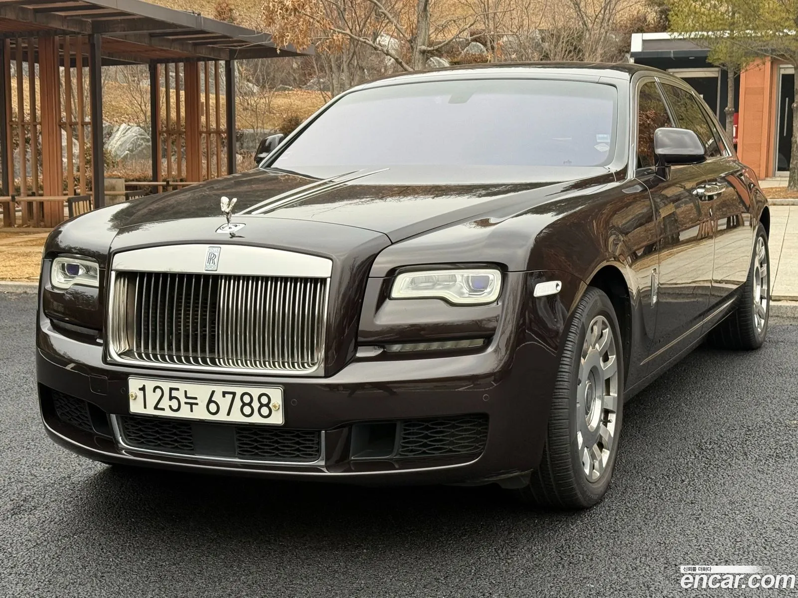 Rolls-Royce Ghost 2019 — 14