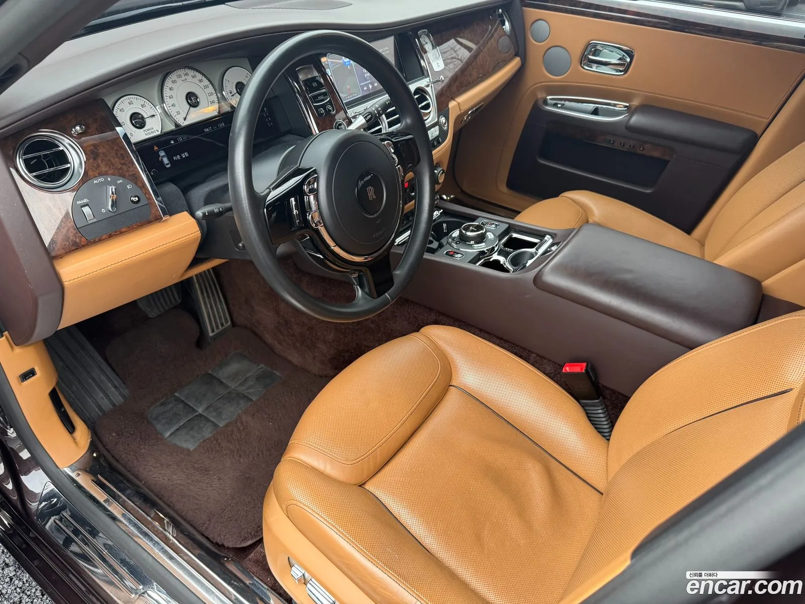 Rolls-Royce Ghost 2019 — 8