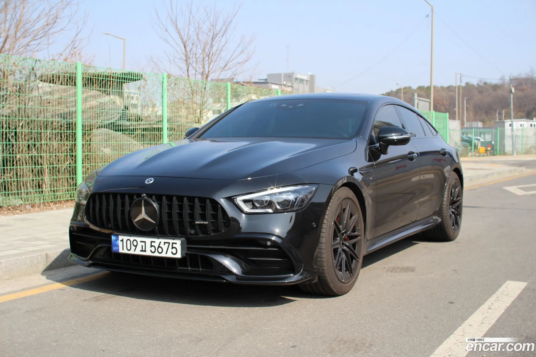 Mercedes-Benz AMG GT 2023 — 20