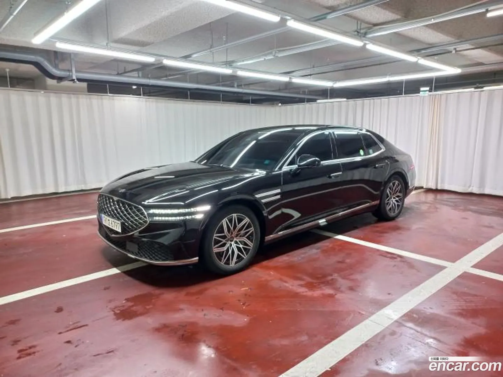 Genesis G90 2023 — 10
