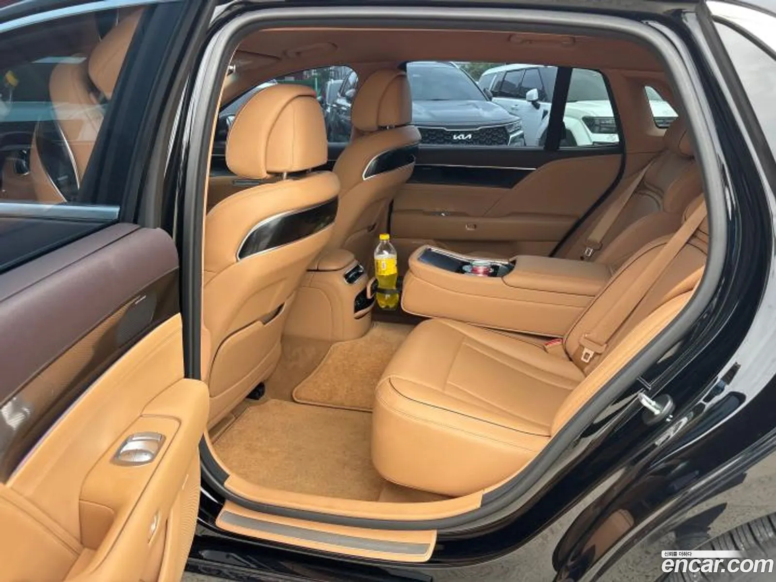 Genesis G90 2023 — 3