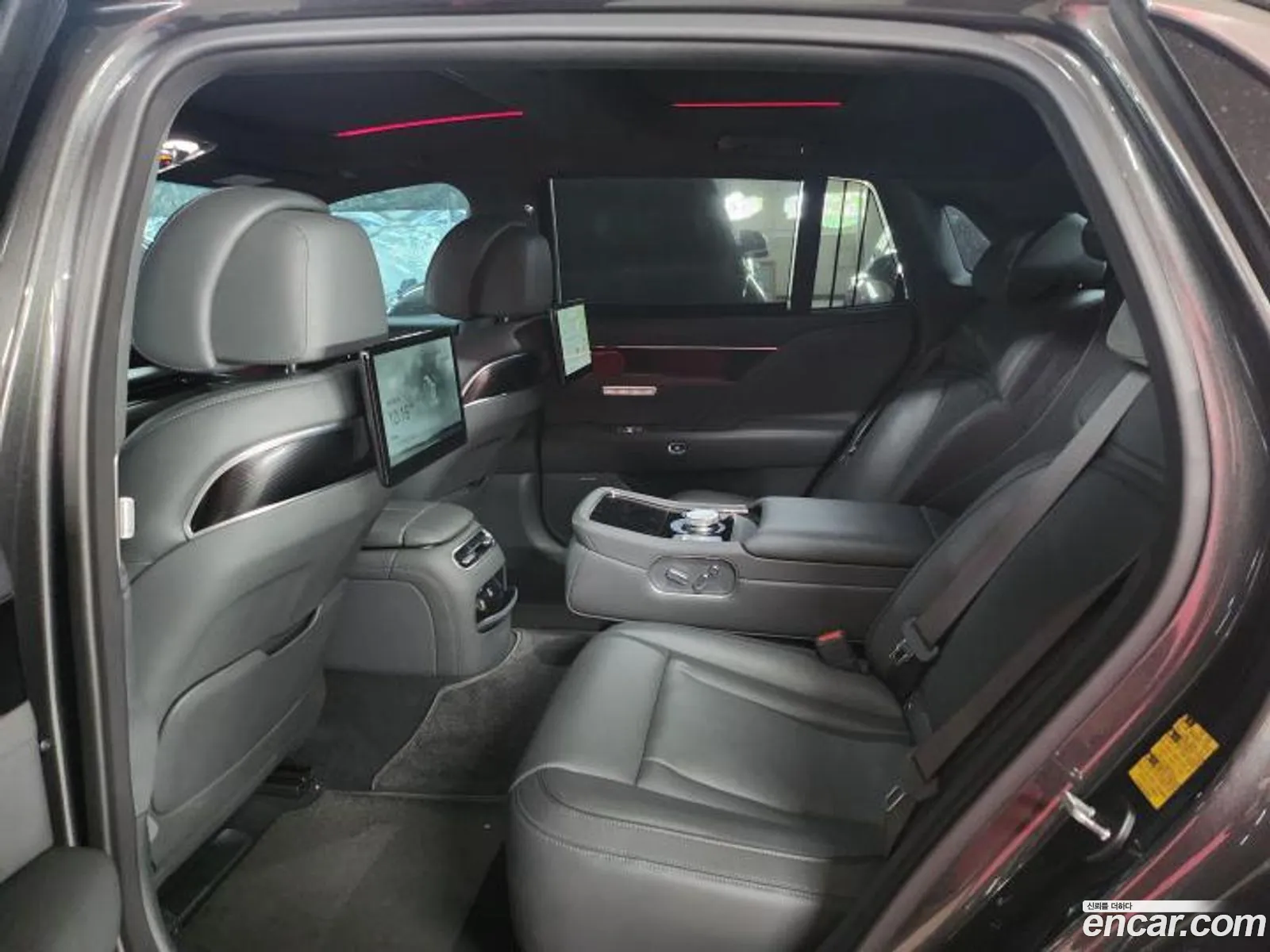 Genesis G90 2022 — 7