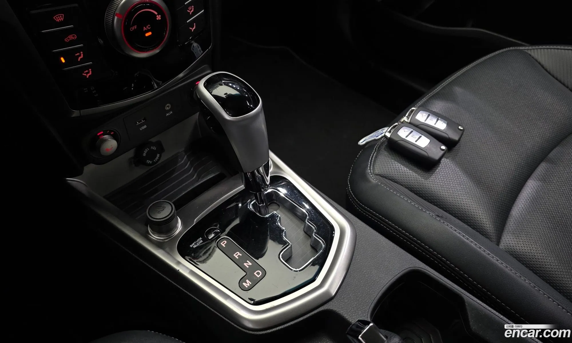 KG Mobility (SsangYong) Tivoli 2015 — 16
