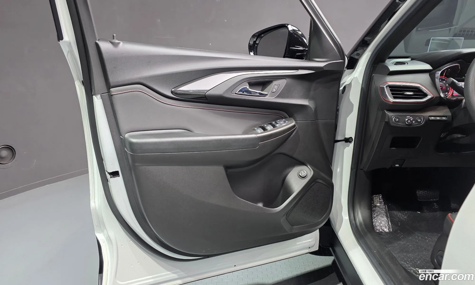 Chevrolet (GM Daewoo) Trailblazer 2022 — 6
