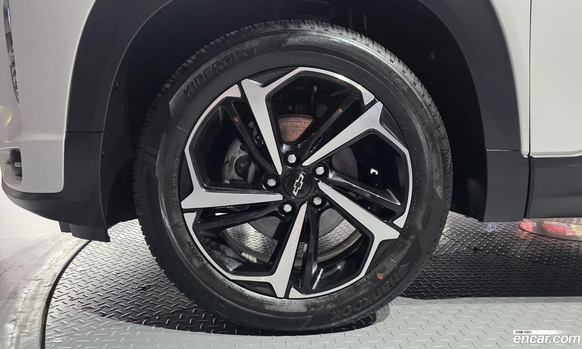 Chevrolet (GM Daewoo) Trailblazer 2022 — 27