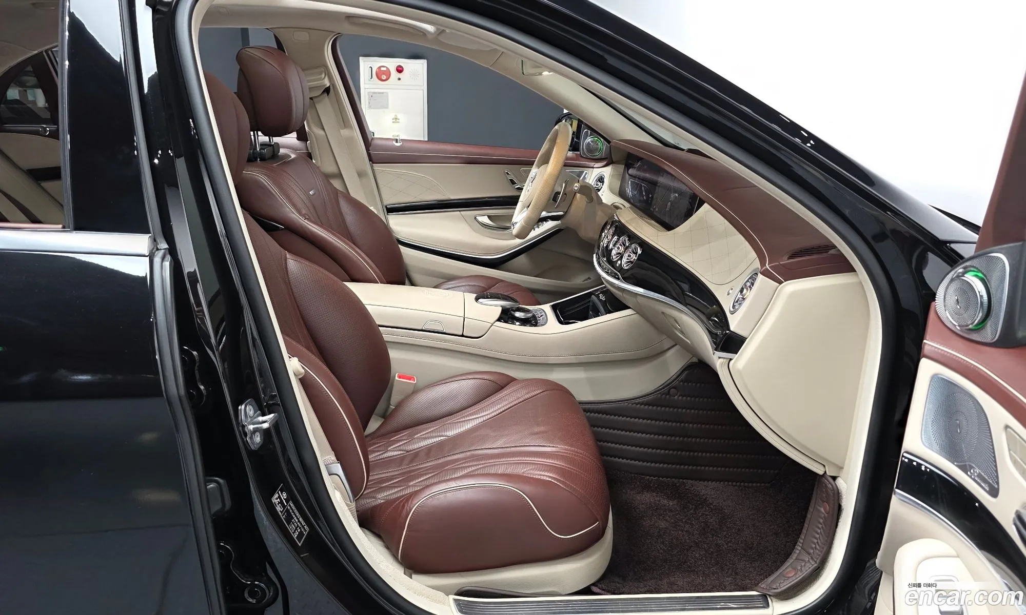 Mercedes-Benz S-Class W222 2020 — 16