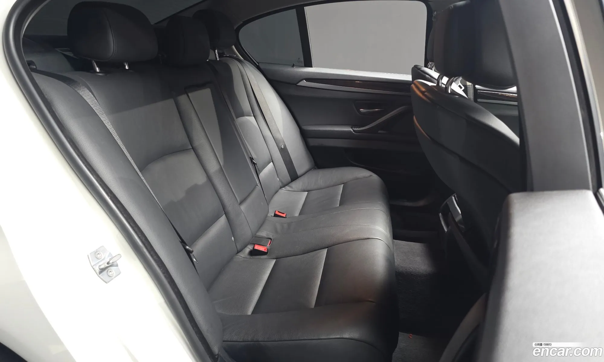 BMW 5 Series 2013 — 5