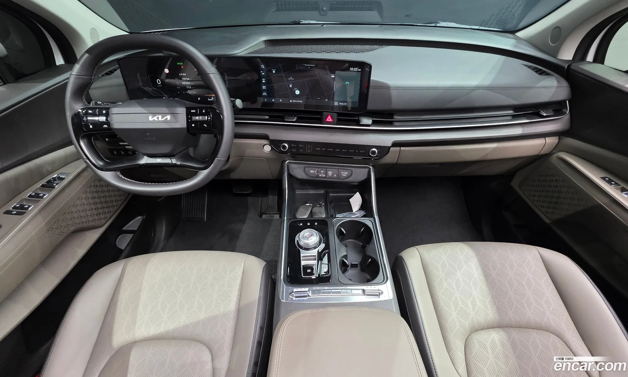 Kia Carnival 2024 — 5