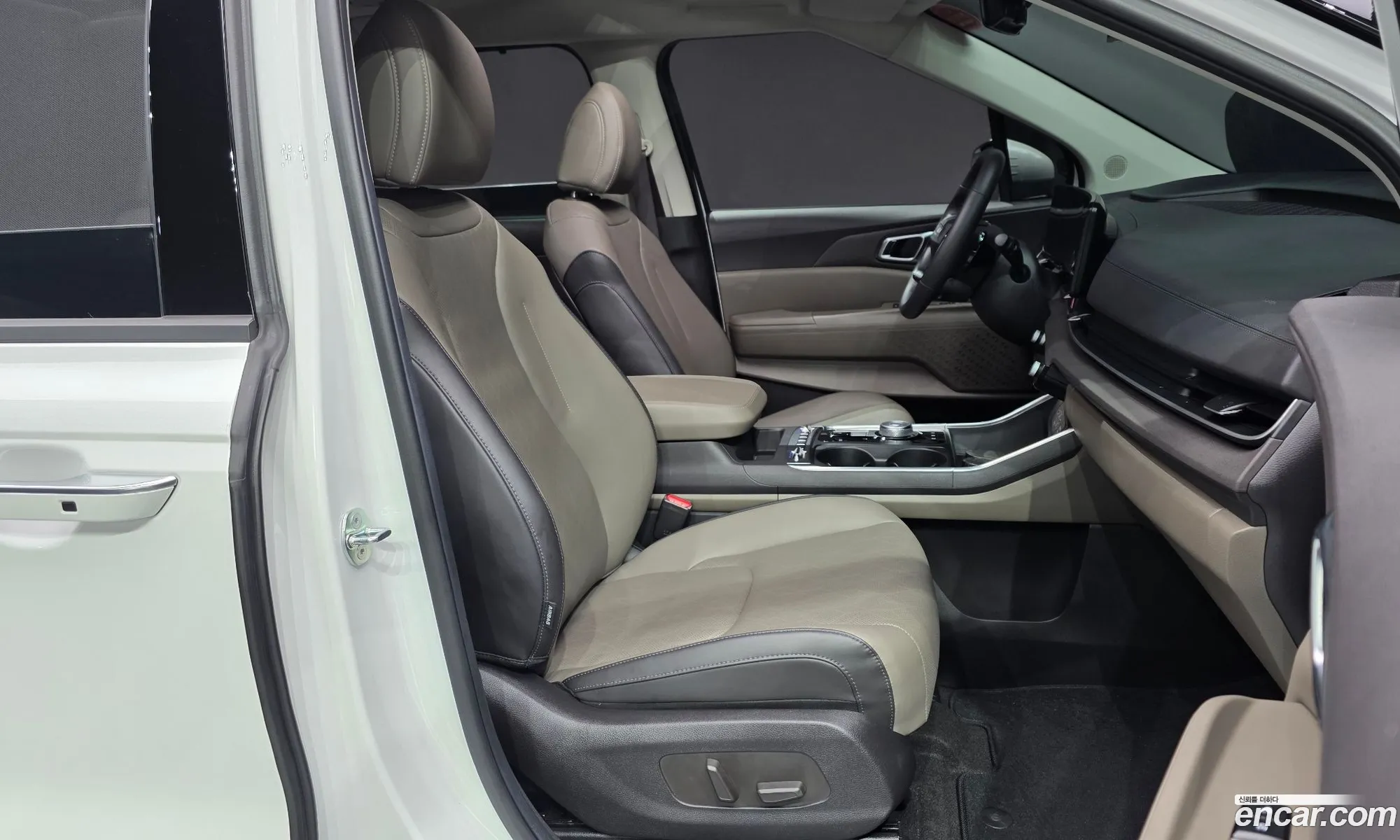 Kia Carnival 2024 — 13