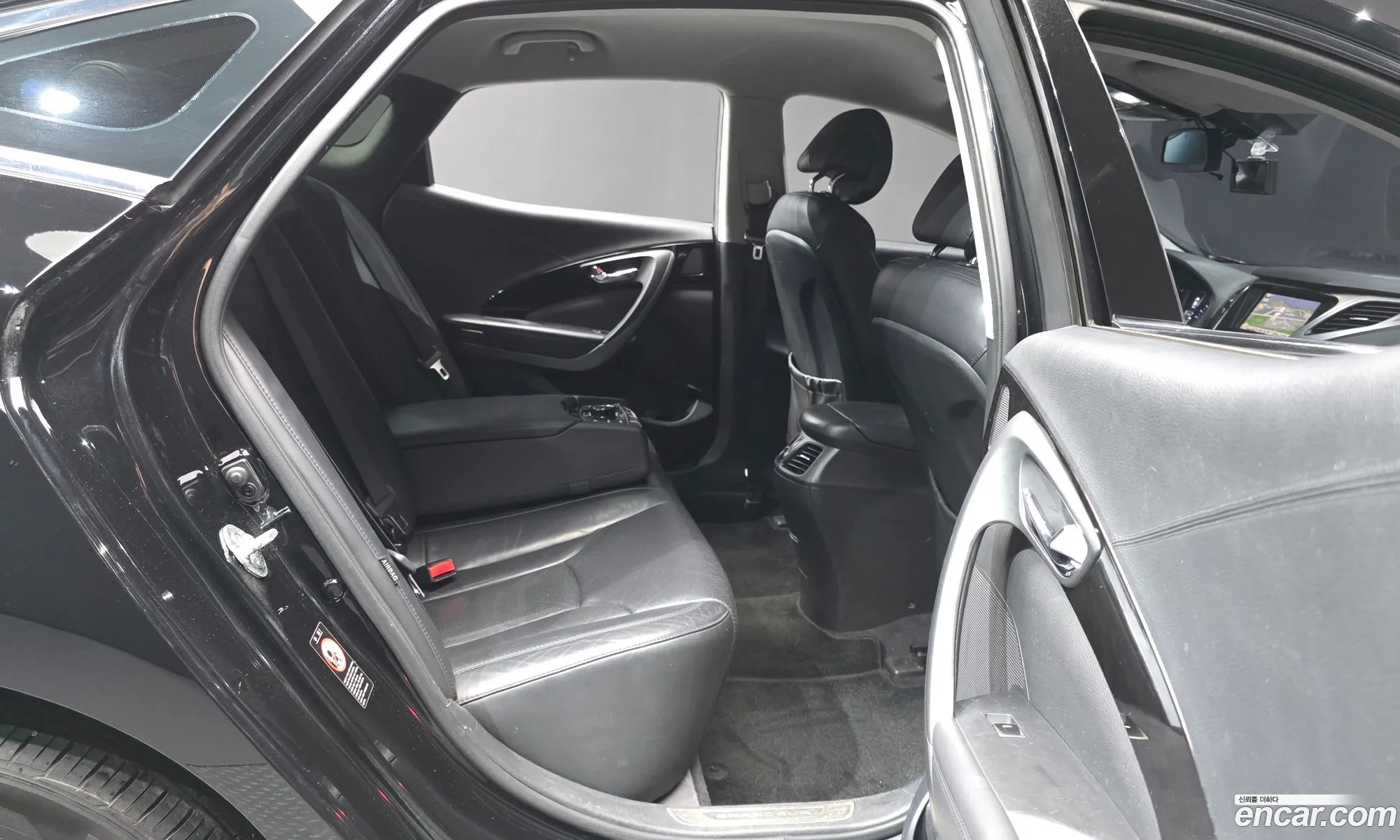 Hyundai Grandeur HG 2012 — 13