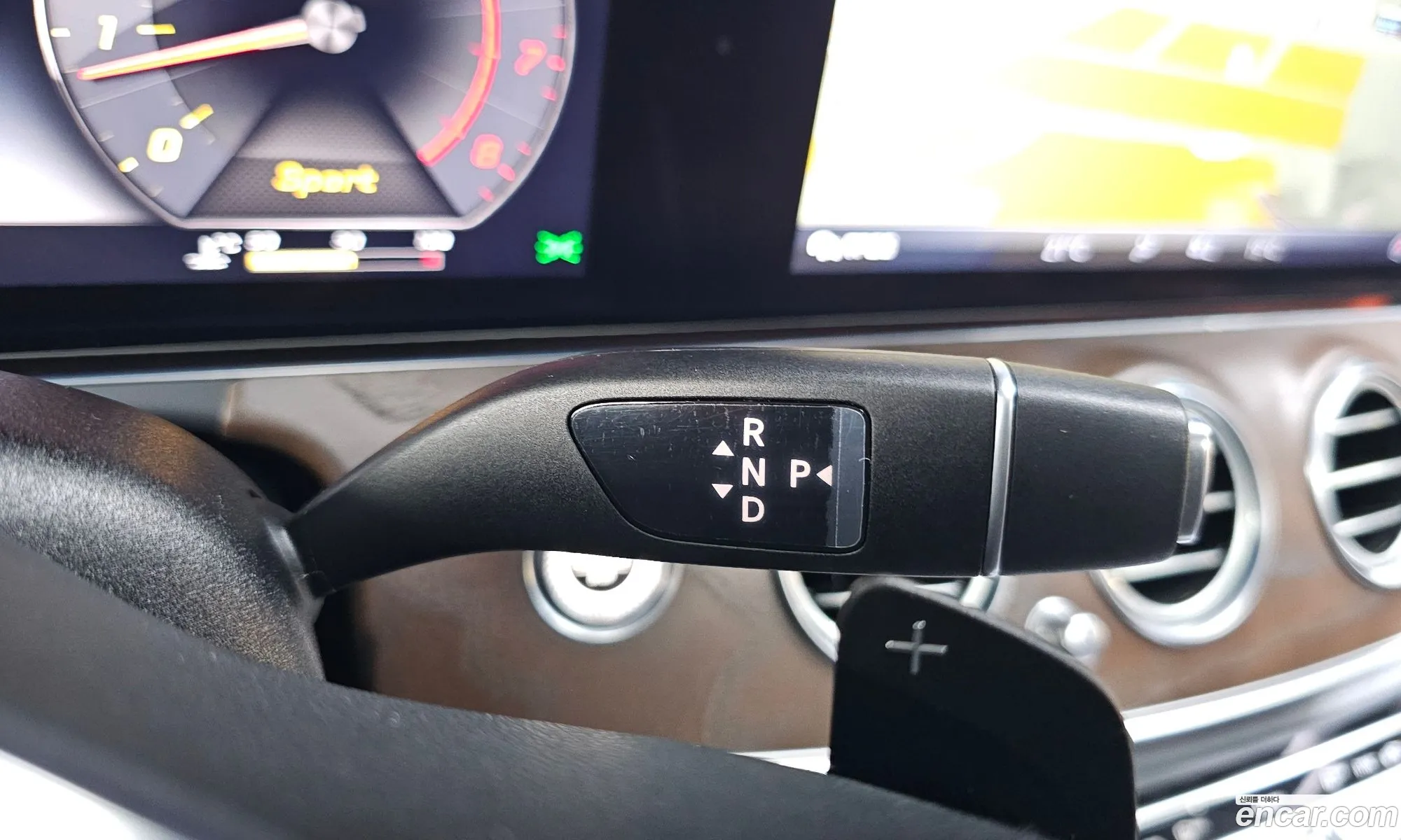 Mercedes-Benz E-Class W213 2018 — 14
