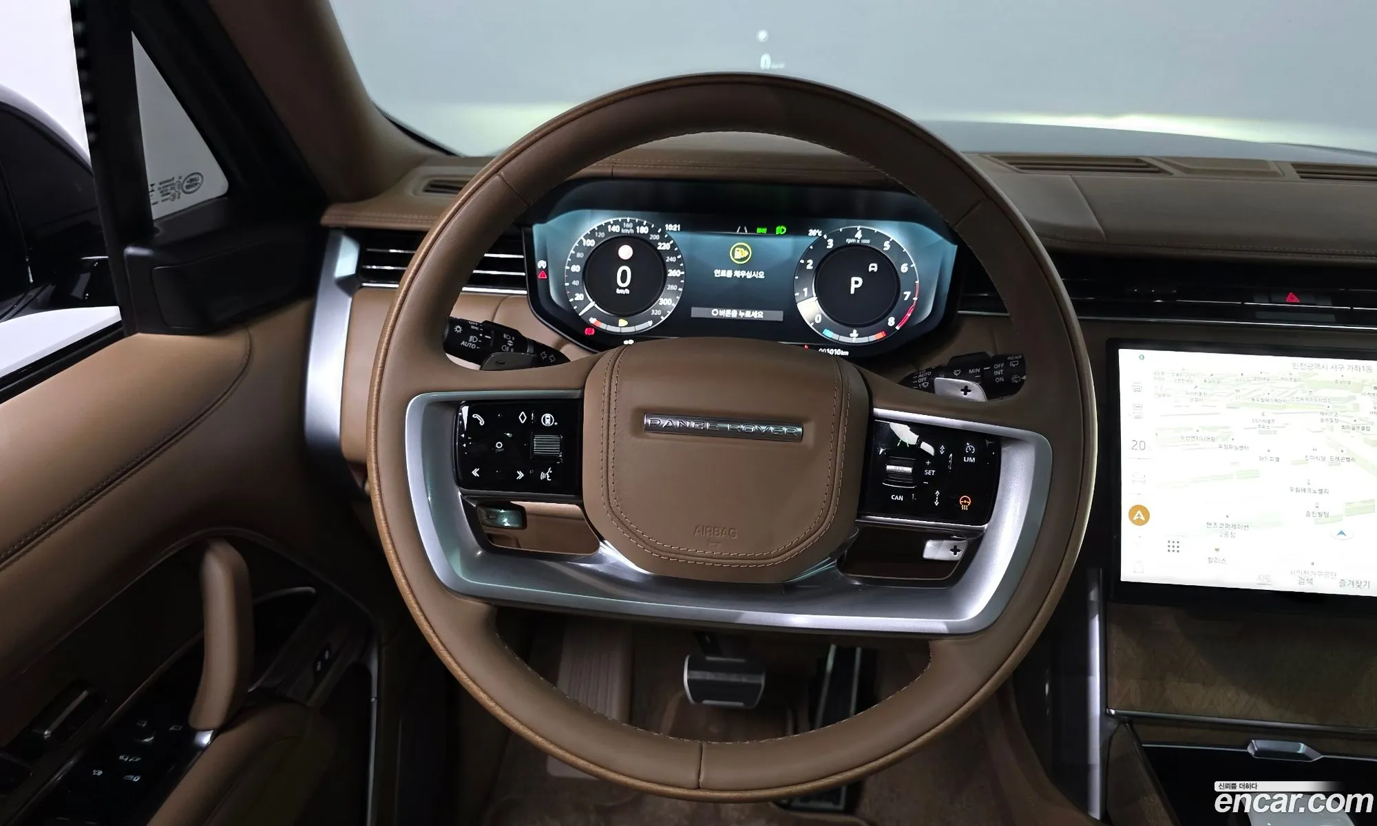 Land Rover Range Rover 2025 SALKABB9 — 9
