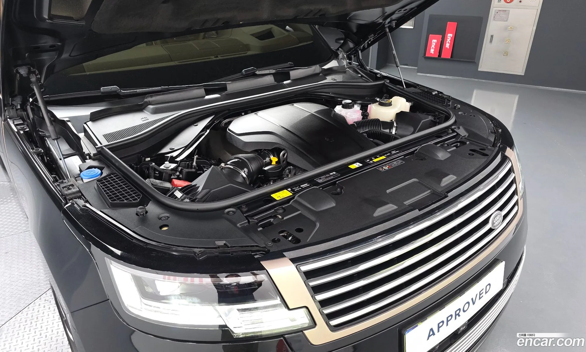 Land Rover Range Rover 2025 SALKABB9 — 20