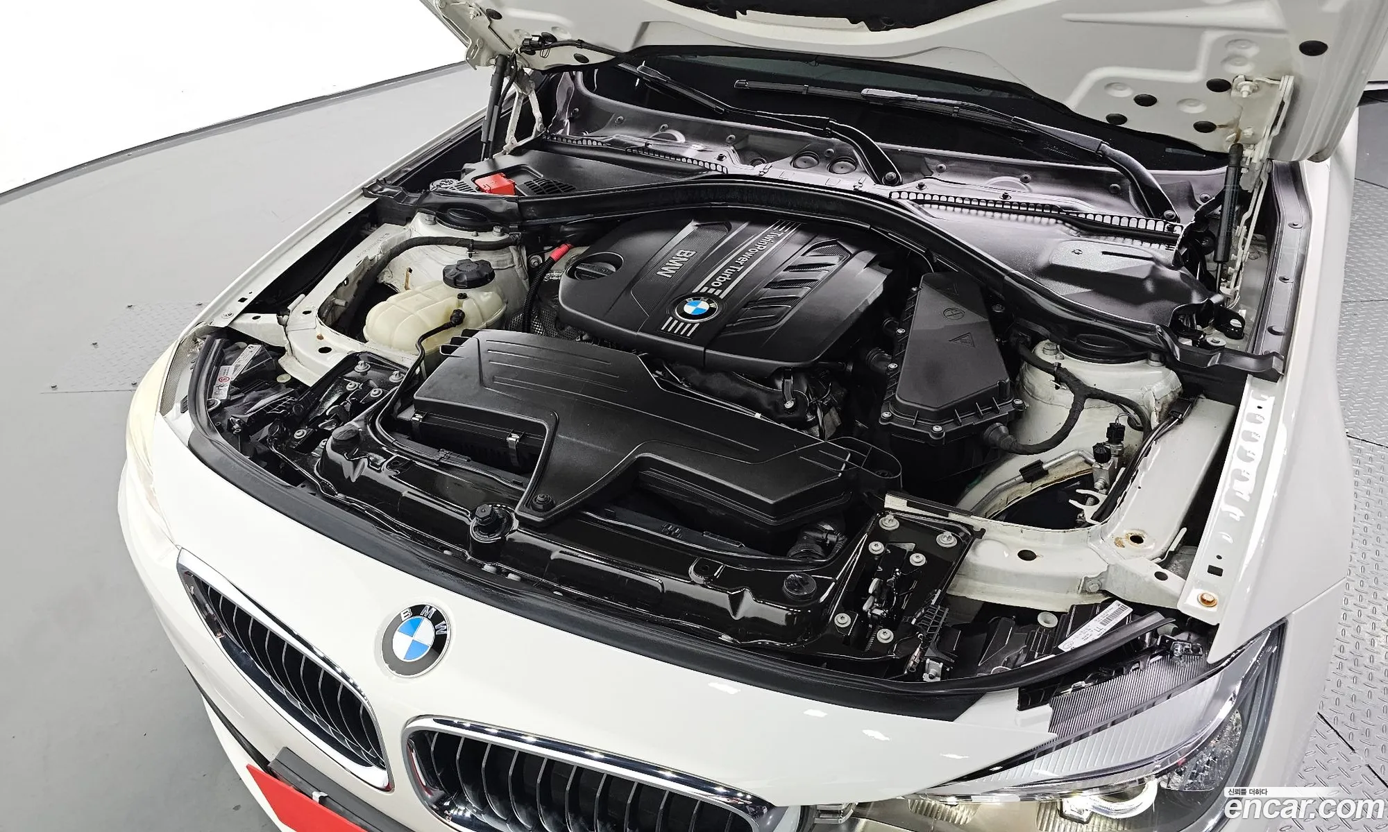 BMW 3 Series GT 2014 — 12