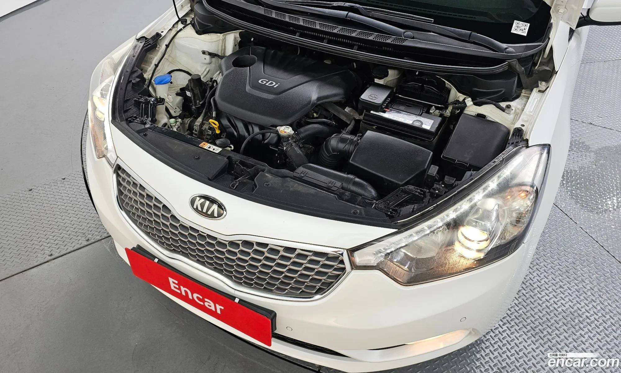 Kia K3 2012 — 18