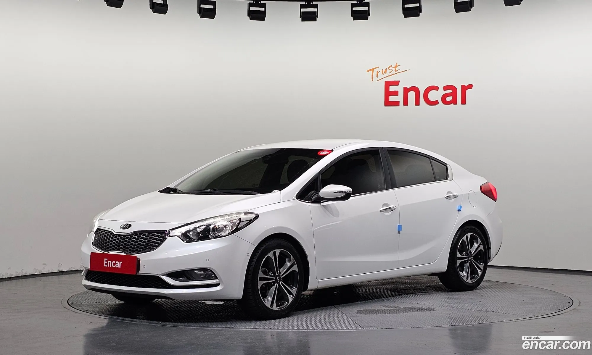 Kia K3 2012 — 5