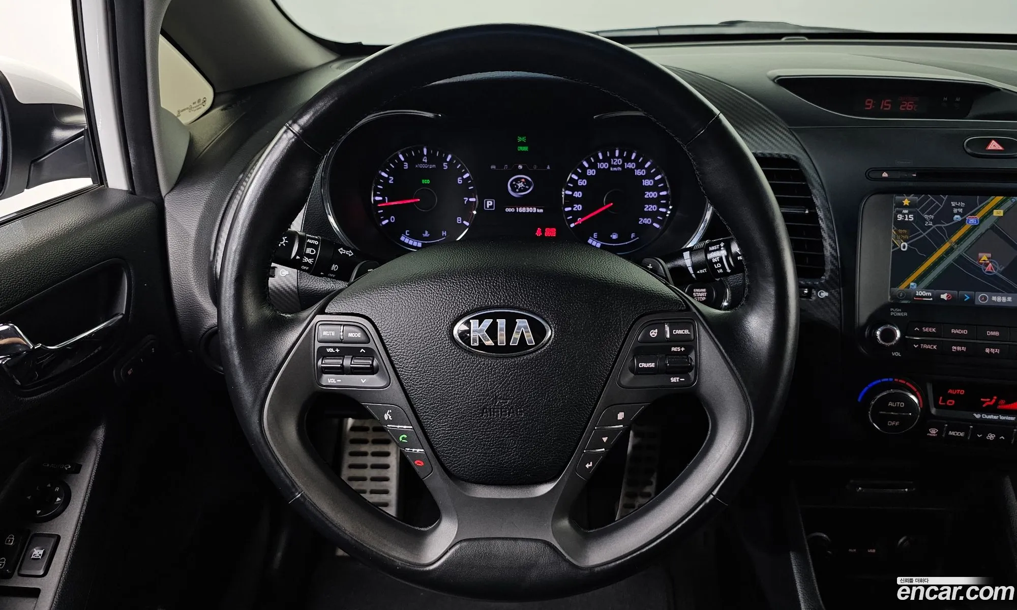 Kia K3 2012 — 16
