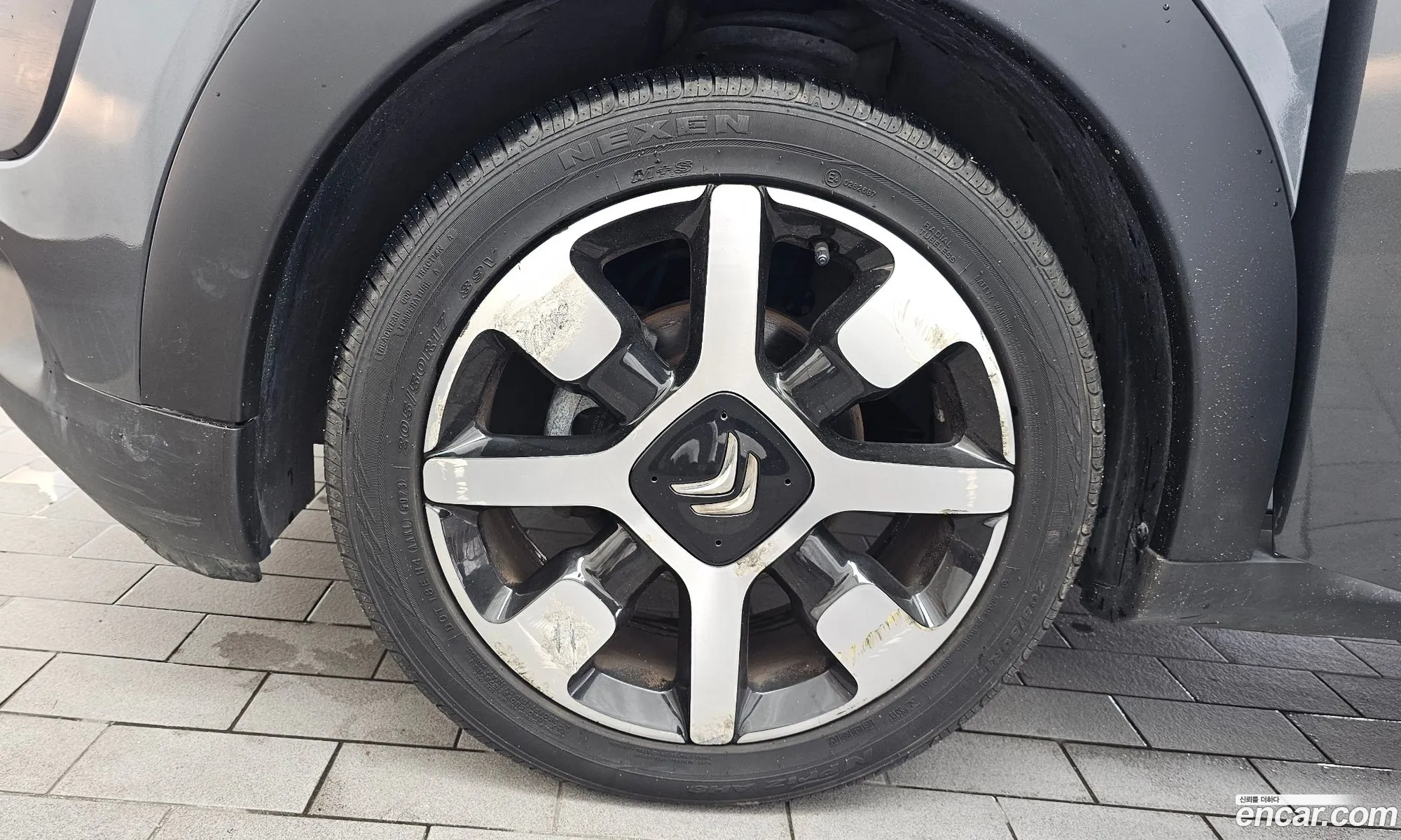 Citroen/DS C4 Cactus 2017 VF70BBHYHHE500754 — 9