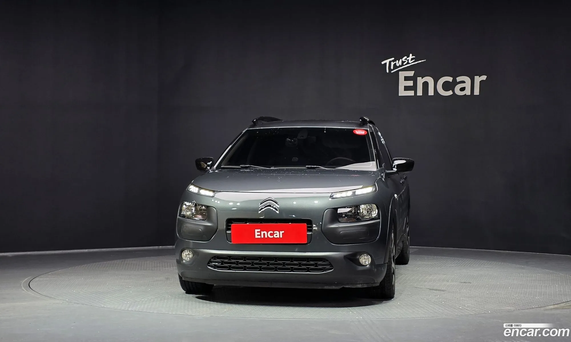 Citroen/DS C4 Cactus 2017 VF70BBHYHHE500754 — 12