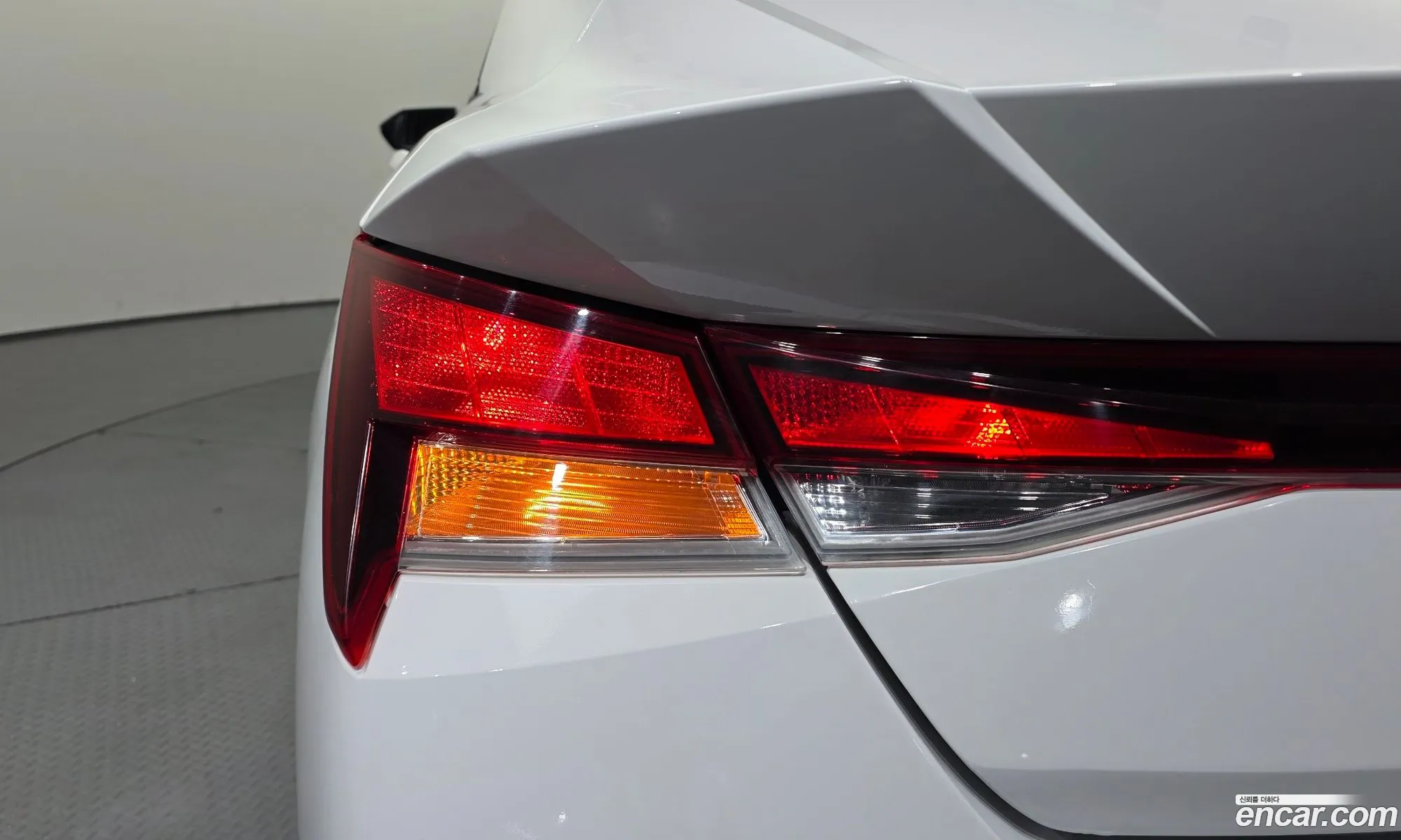 Hyundai Elantra 2020 — 29