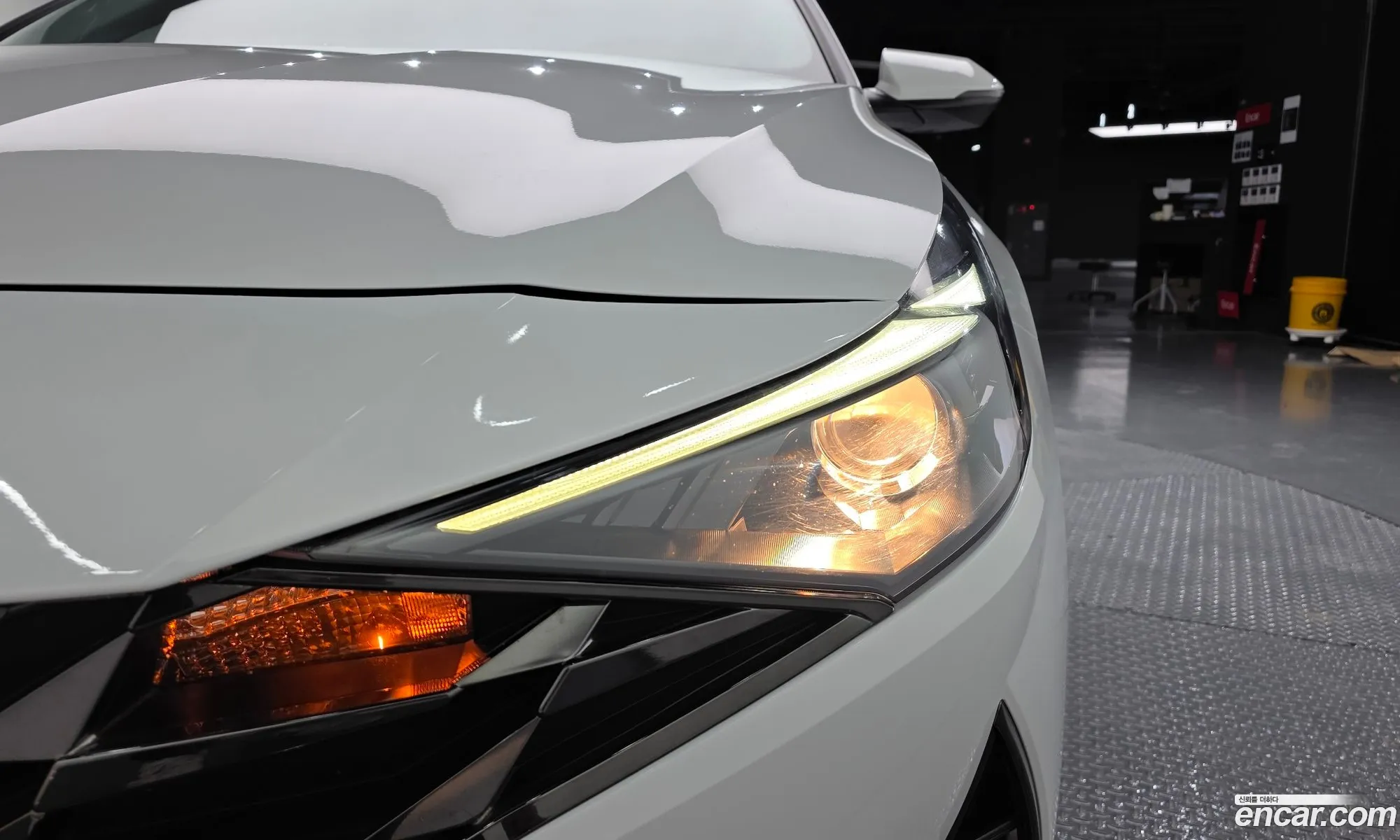 Hyundai Elantra 2020 — 27