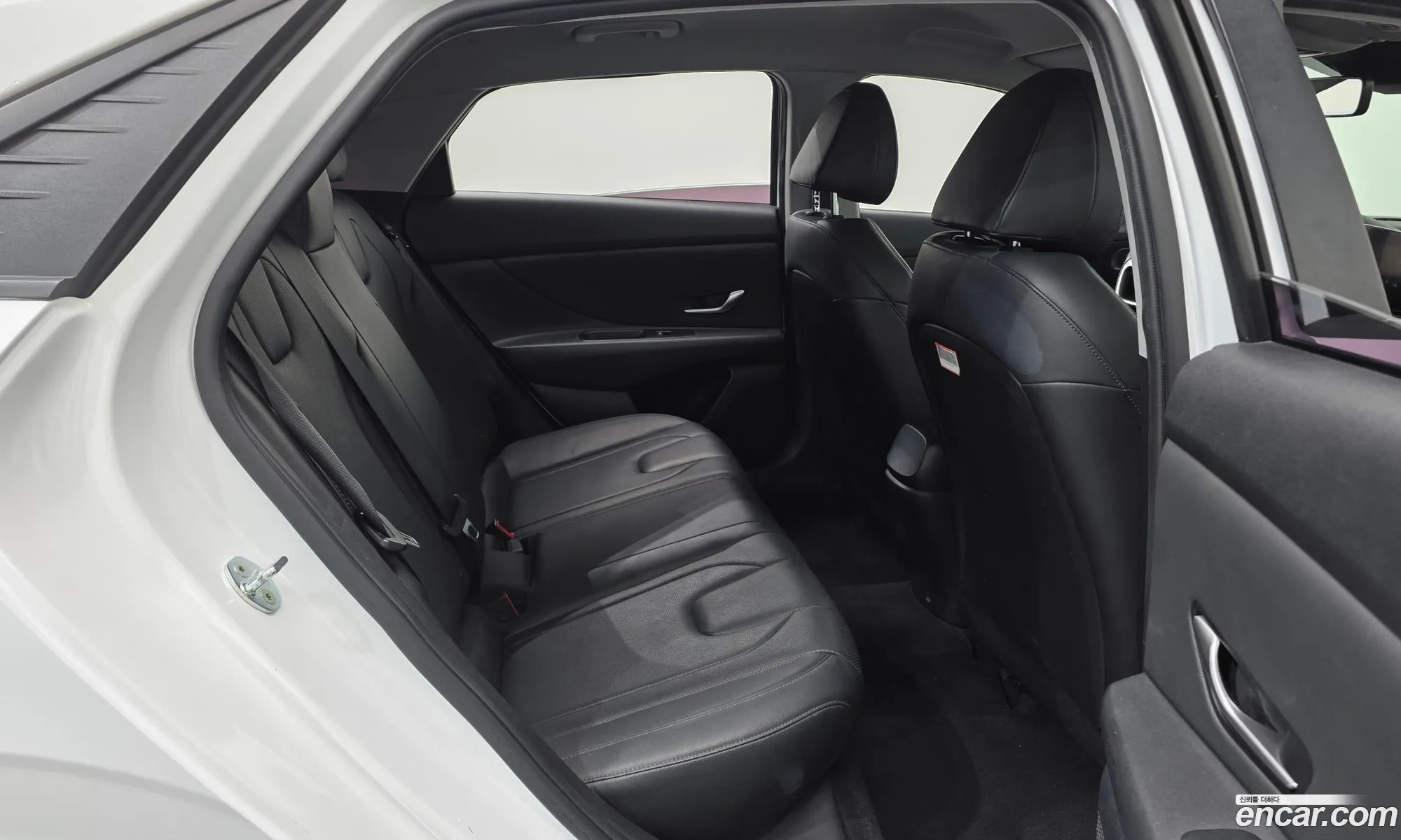 Hyundai Elantra 2020 — 20