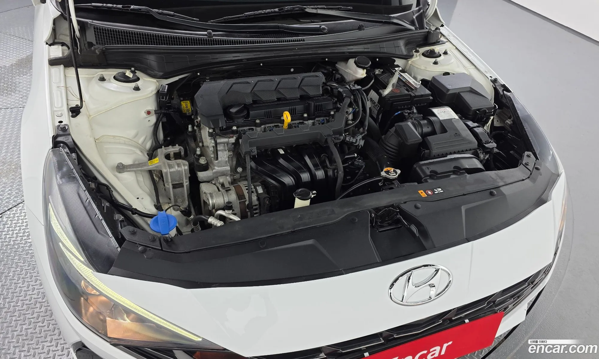 Hyundai Elantra 2020 — 12