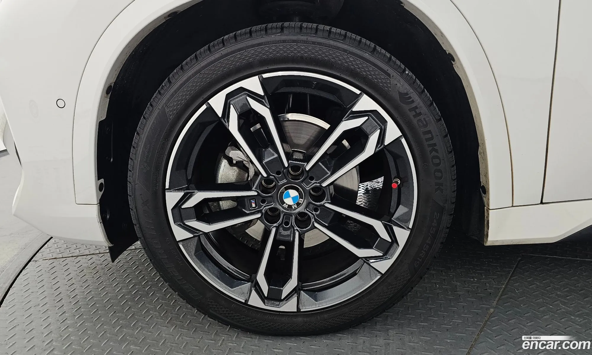 BMW X1 2024 WBA11EG06R5030055 — 14