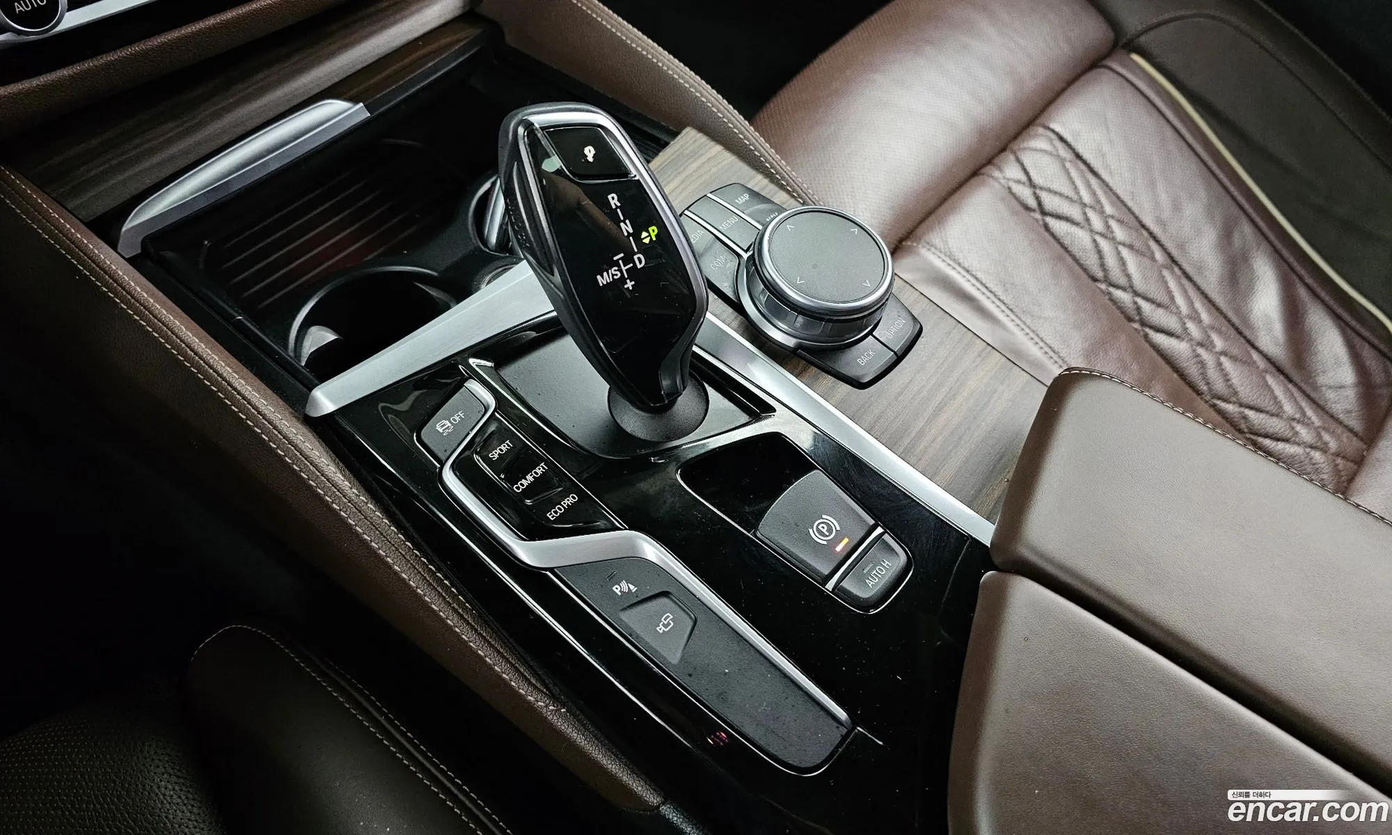 BMW 5 Series 2017 WBAJD3101HWC12648 — 17