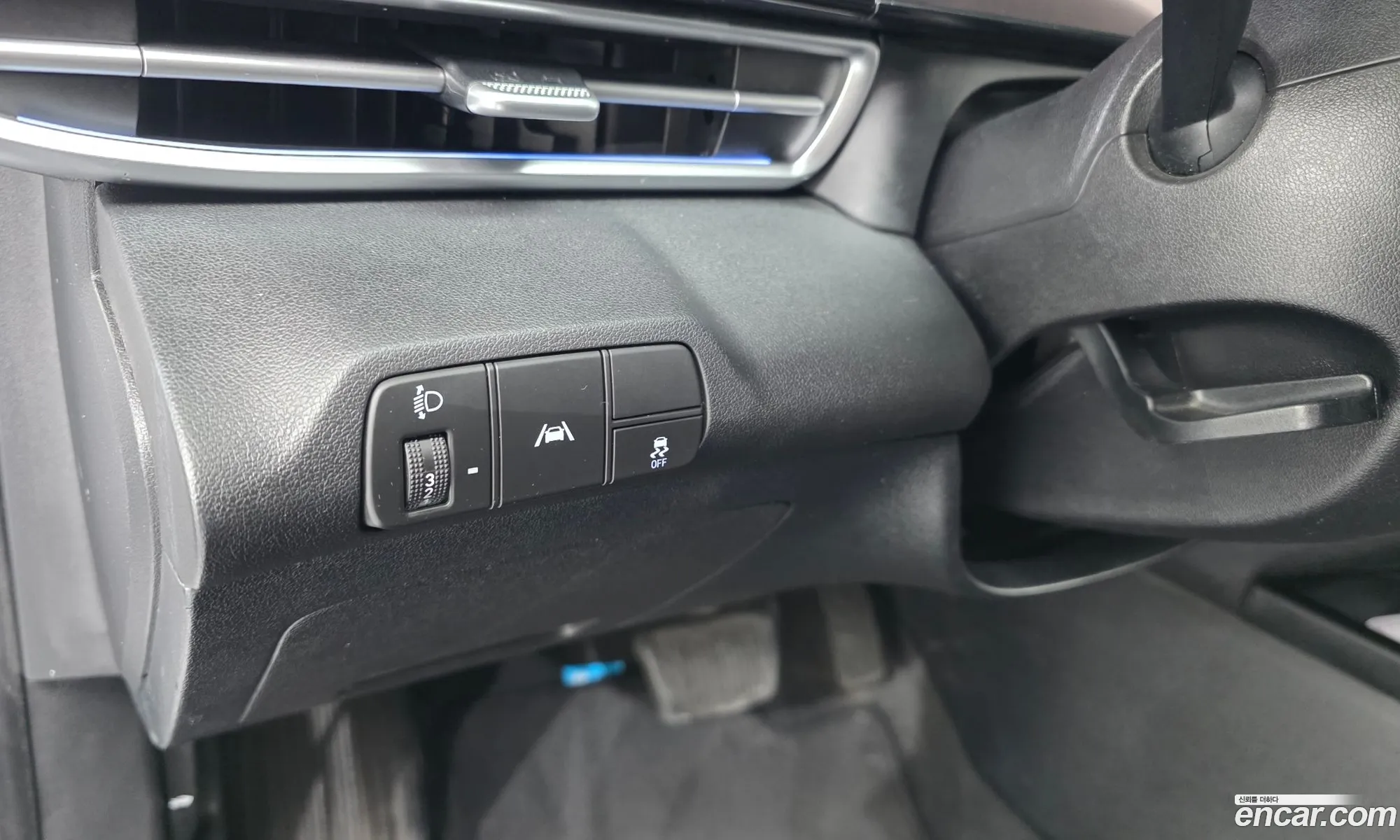 Hyundai Elantra 2020 — 14