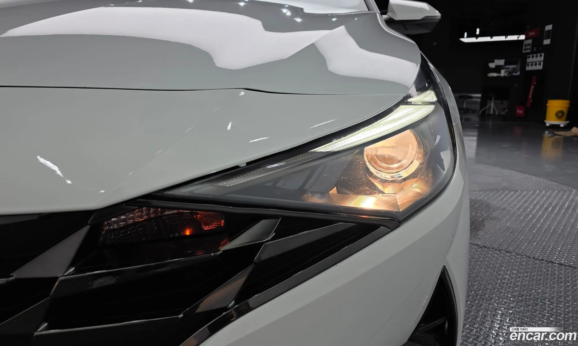 Hyundai Elantra 2020 — 20