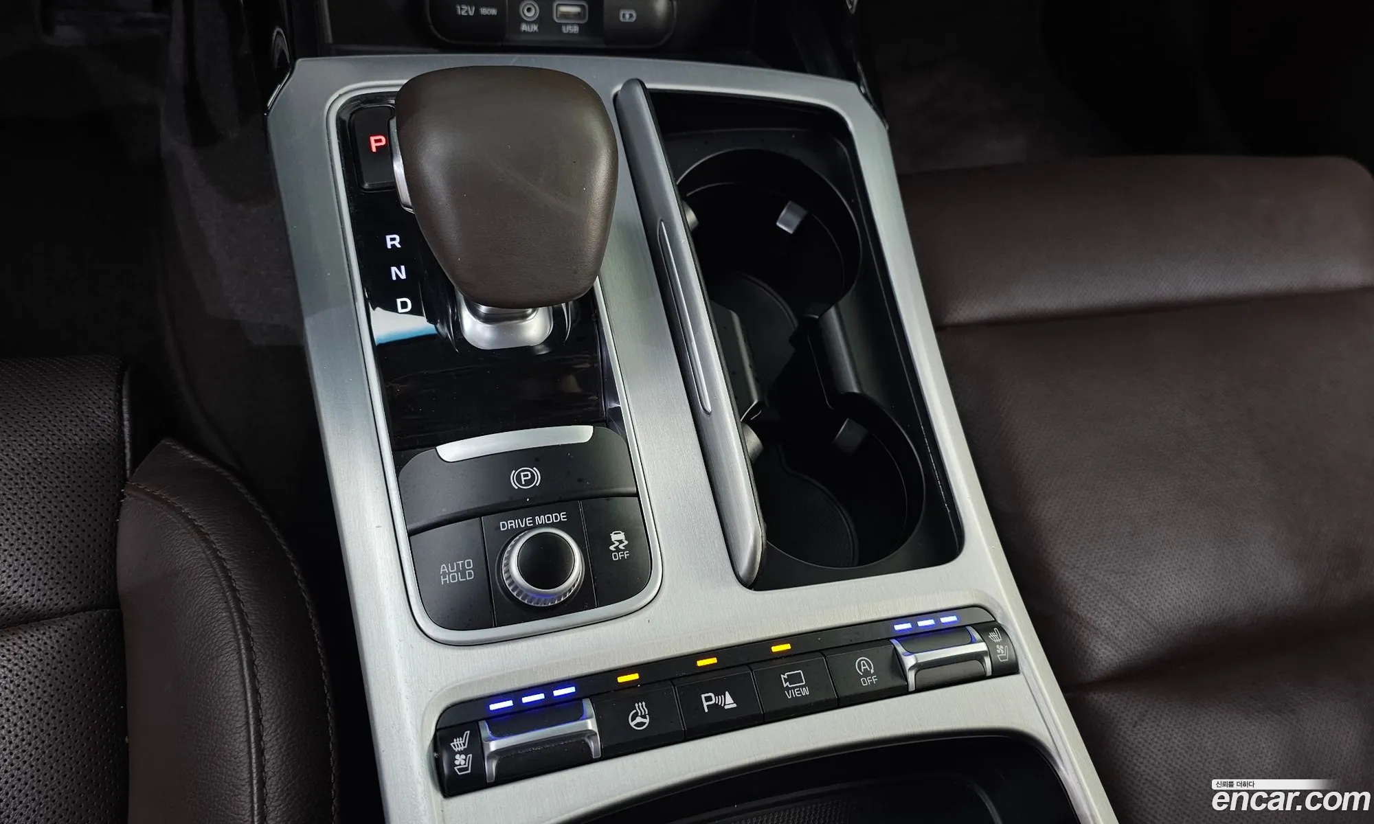 Kia Stinger 2018 — 32