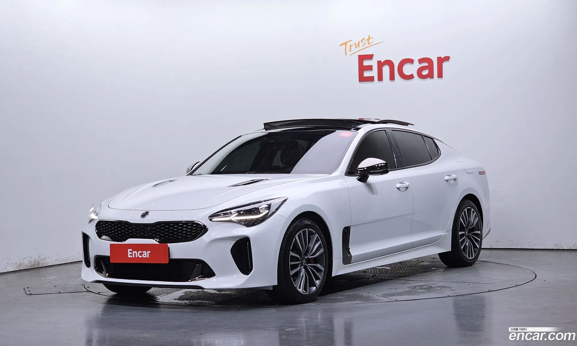 Kia Stinger 2018 — 23