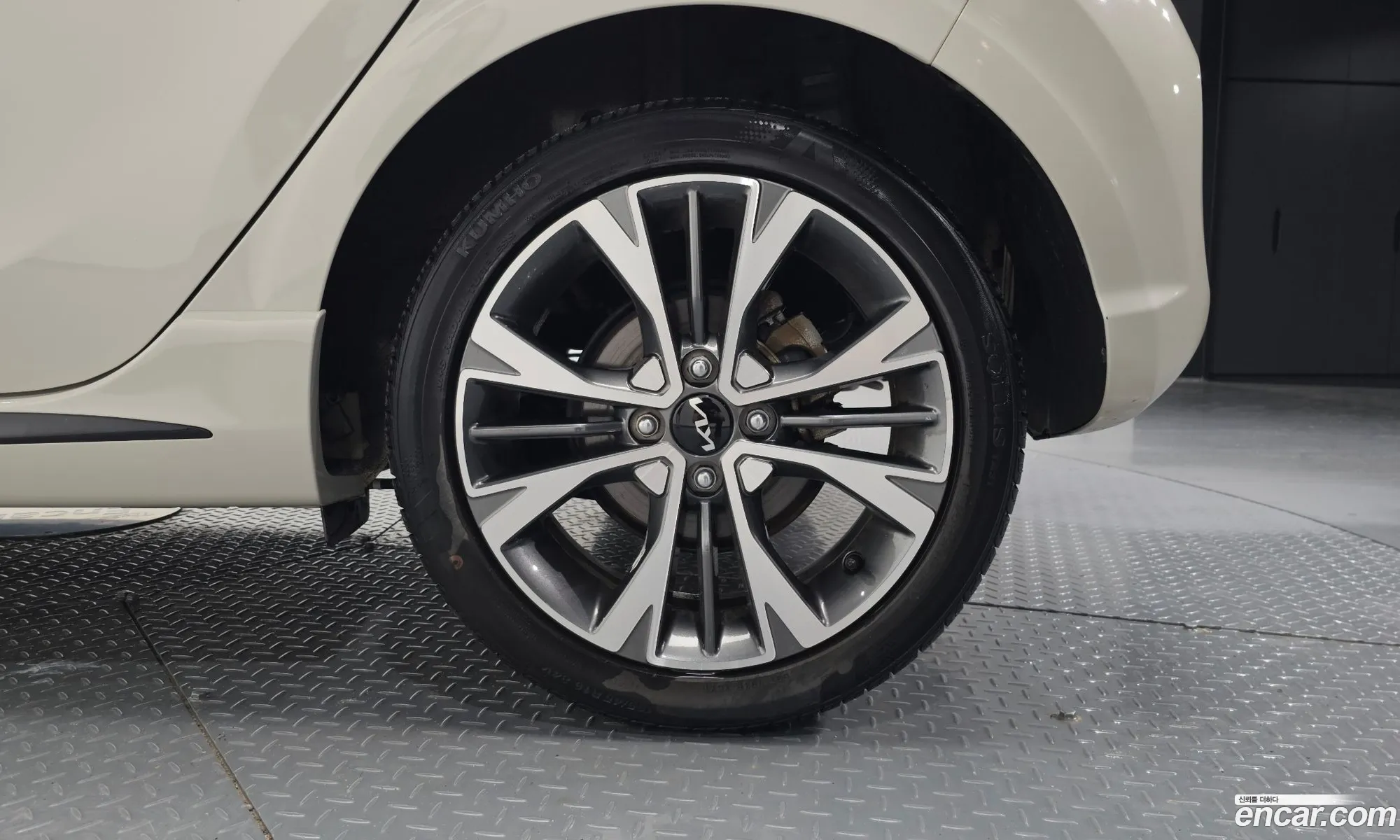 Kia Morning Urban 2023 — 20