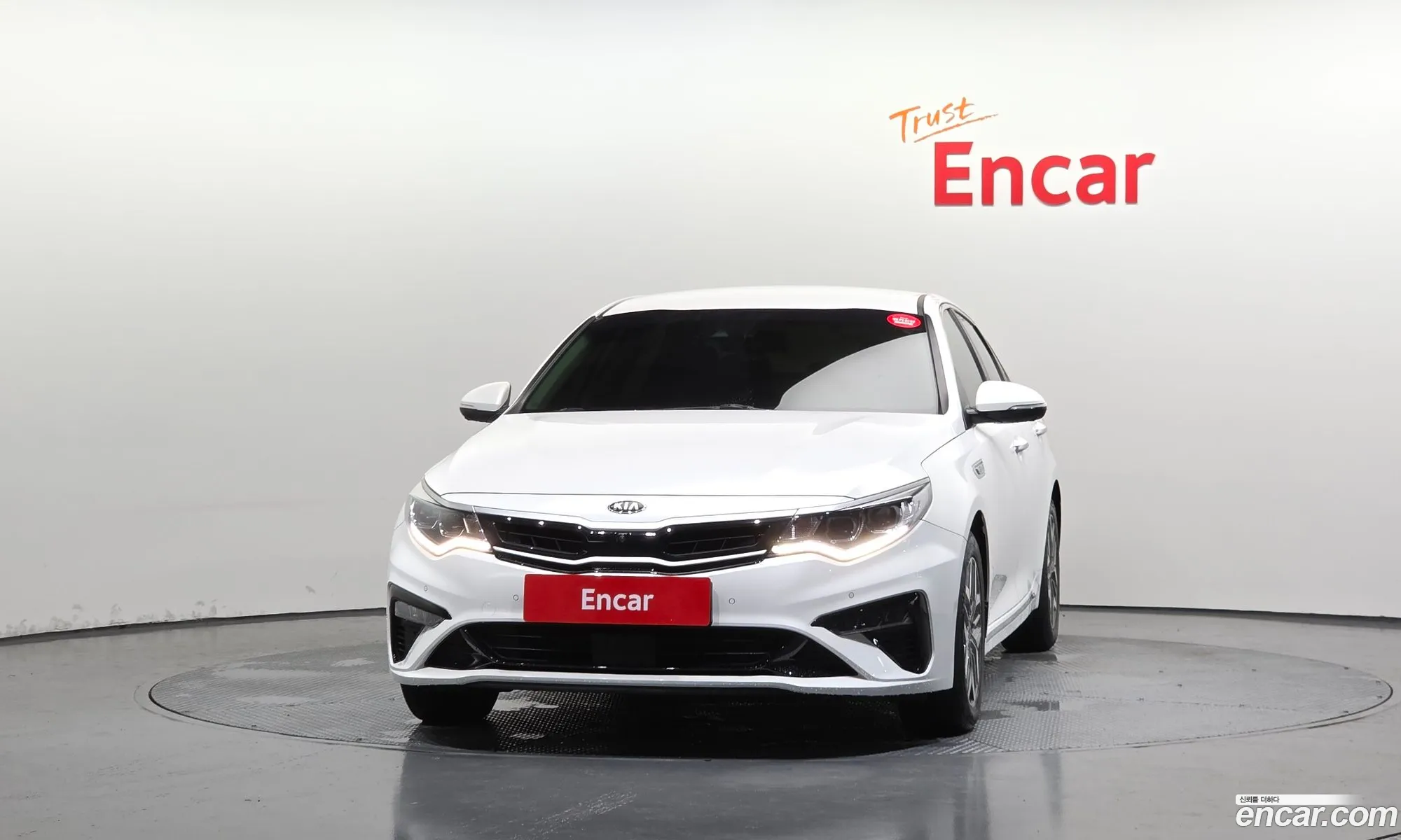 Kia K5 Hybrid 2019 — 7
