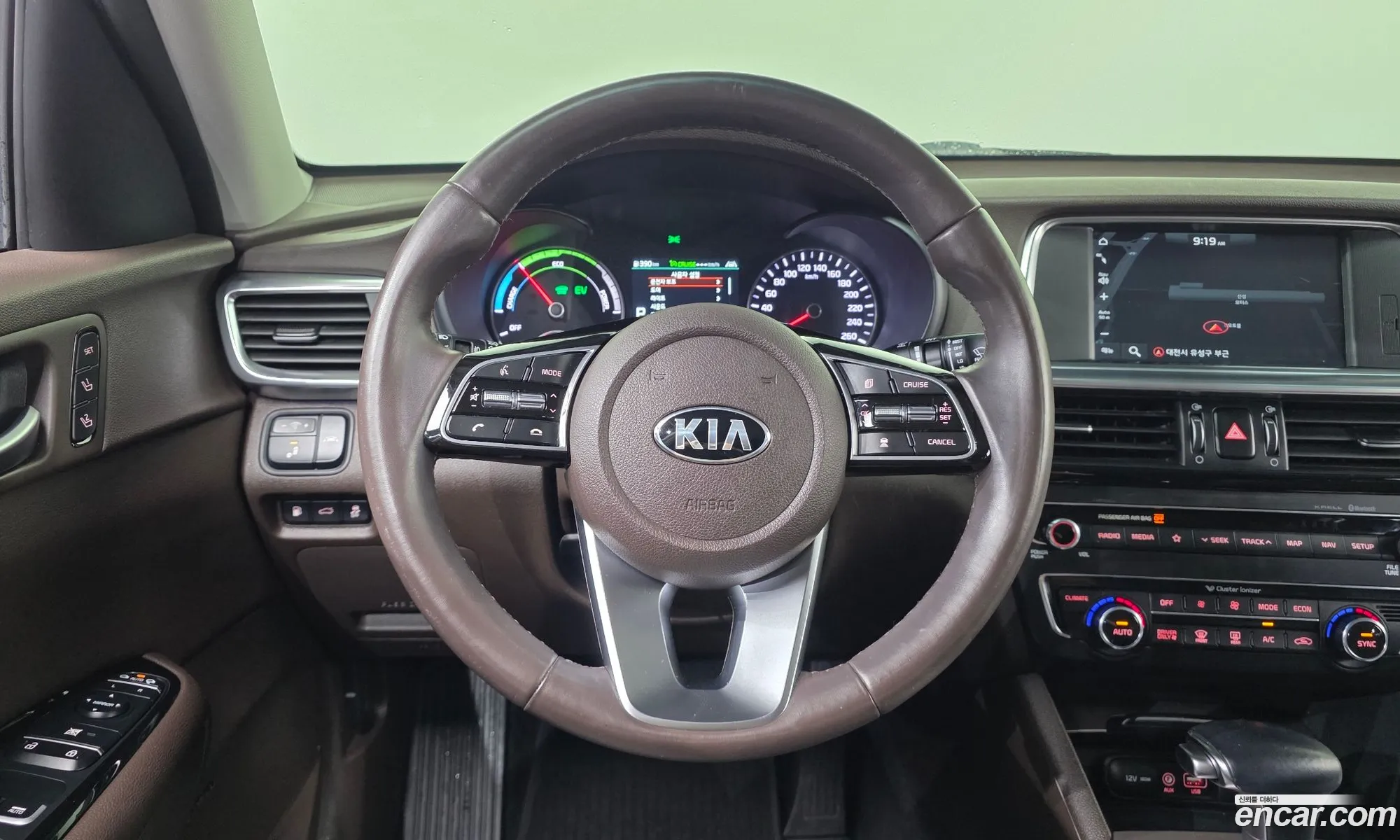 Kia K5 Hybrid 2019 — 5