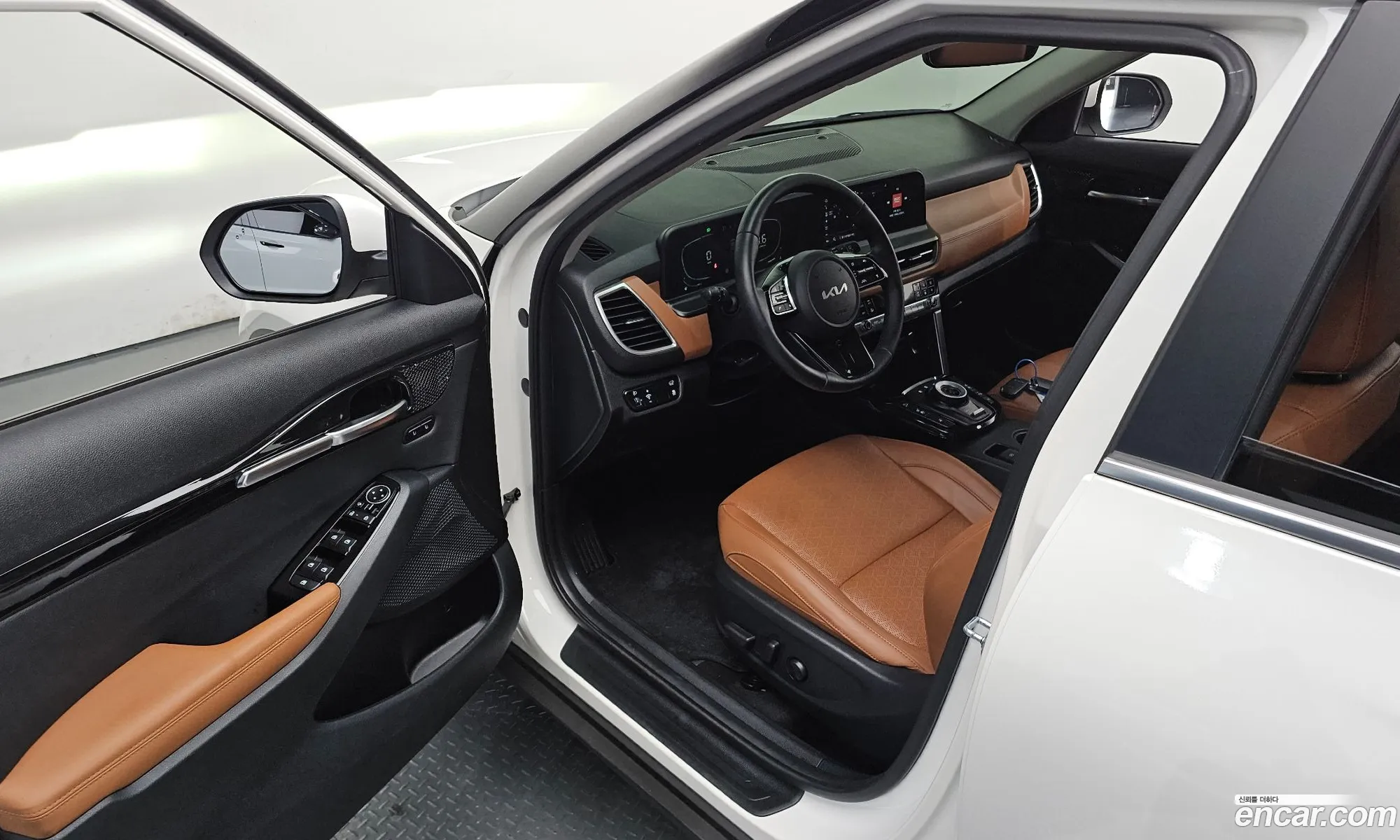 Kia Seltos 2023 — 6