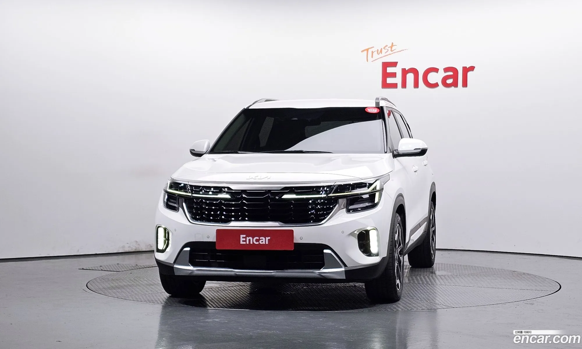 Kia Seltos 2023 — 8