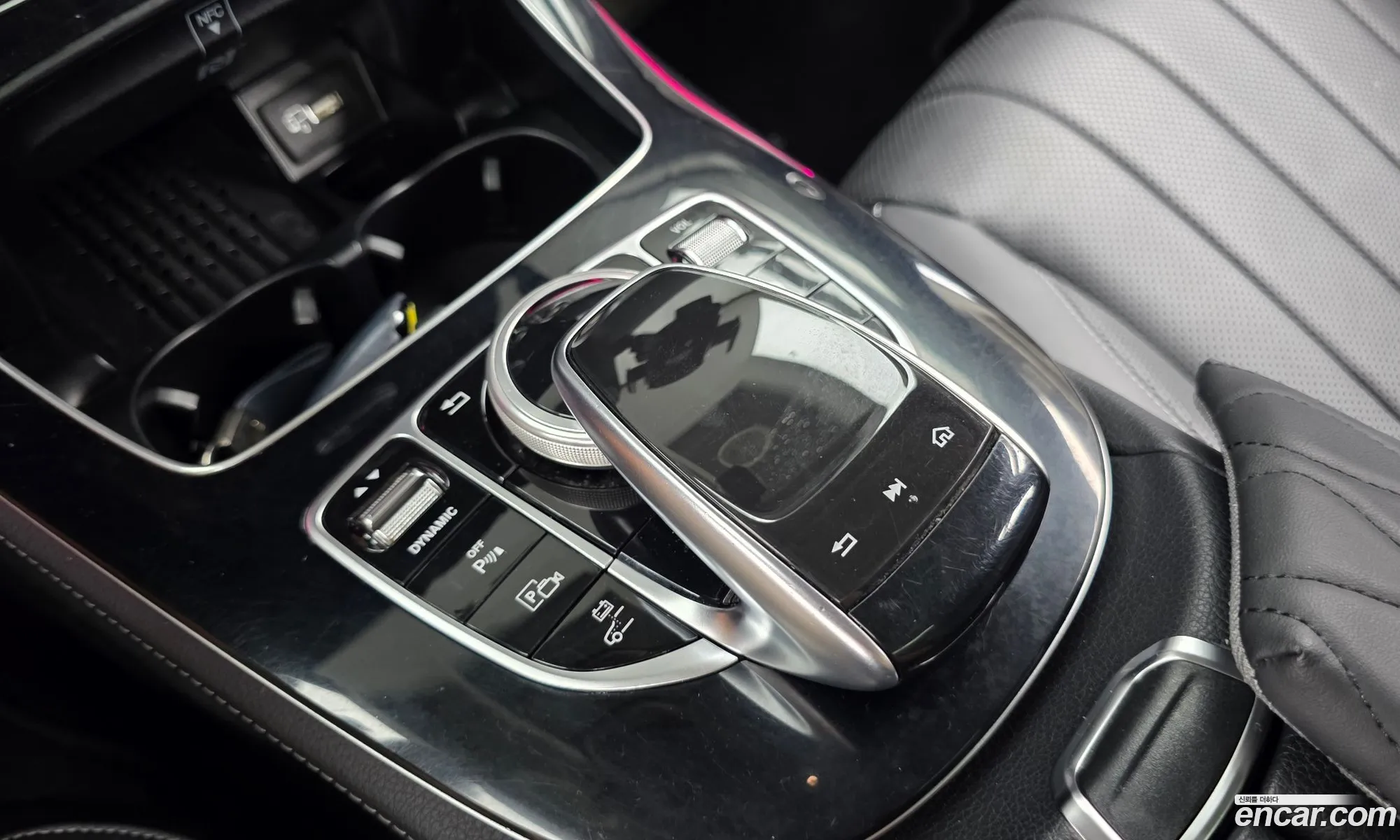 Mercedes-Benz E-Class W213 2019 WDDZF5DB2KA675821 — 15