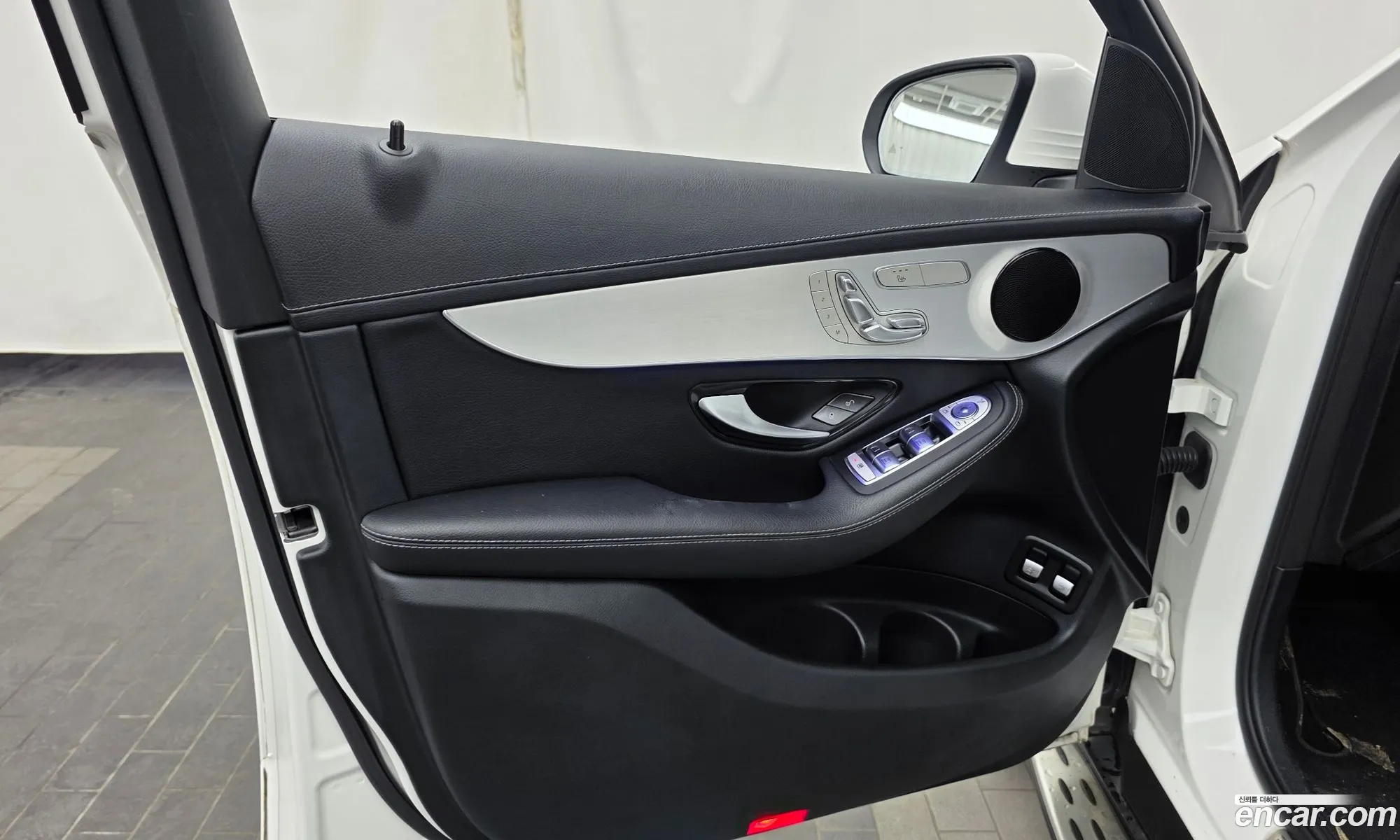 Mercedes-Benz GLC-Class X253 2021 — 10