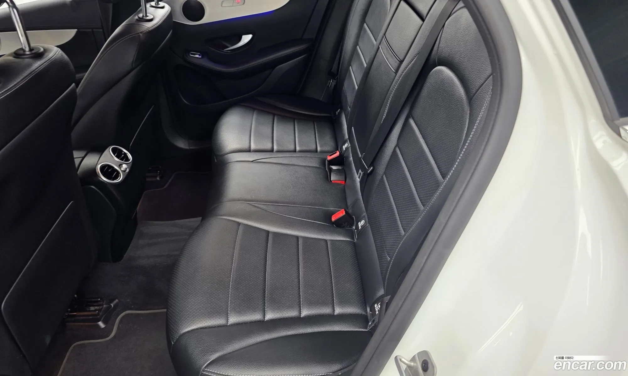 Mercedes-Benz GLC-Class X253 2021 — 31